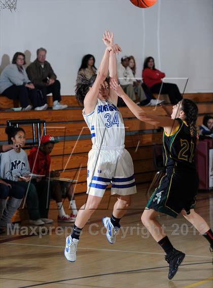 Thumbnail 1 in Burbank vs Royal (La Canada Tournament) photogallery.