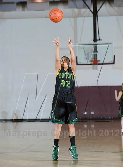 Thumbnail 2 in Burbank vs Royal (La Canada Tournament) photogallery.