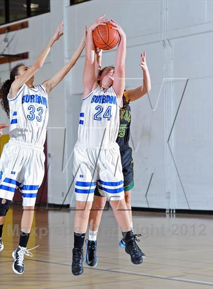 Thumbnail 2 in Burbank vs Royal (La Canada Tournament) photogallery.