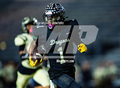 Thumbnail 2 in Seguin @ Southwest (UIL Football 5A Division I Region 4 Bi-District) photogallery.