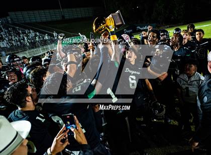 Thumbnail 2 in Seguin @ Southwest (UIL Football 5A Division I Region 4 Bi-District) photogallery.