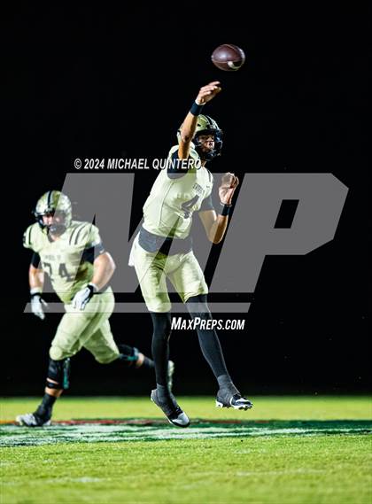 Thumbnail 2 in Seguin @ Southwest (UIL Football 5A Division I Region 4 Bi-District) photogallery.