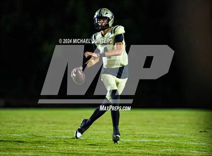 Thumbnail 1 in Seguin @ Southwest (UIL Football 5A Division I Region 4 Bi-District) photogallery.