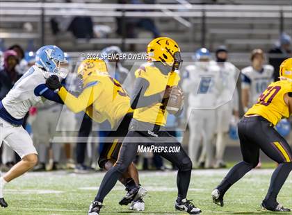 Thumbnail 2 in West Rowan @ West Charlotte (NCHSAA 3A Playoffs Round 2) photogallery.
