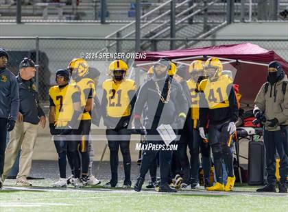 Thumbnail 2 in West Rowan @ West Charlotte (NCHSAA 3A Playoffs Round 2) photogallery.