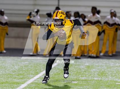 Thumbnail 1 in West Rowan @ West Charlotte (NCHSAA 3A Playoffs Round 2) photogallery.