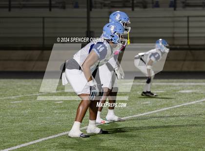 Thumbnail 1 in West Rowan @ West Charlotte (NCHSAA 3A Playoffs Round 2) photogallery.
