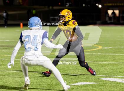 Thumbnail 2 in West Rowan @ West Charlotte (NCHSAA 3A Playoffs Round 2) photogallery.