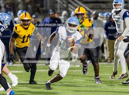 Thumbnail 1 in West Rowan @ West Charlotte (NCHSAA 3A Playoffs Round 2) photogallery.