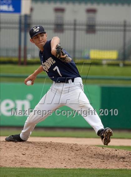 Thumbnail 3 in Elk Grove vs. Tokay photogallery.