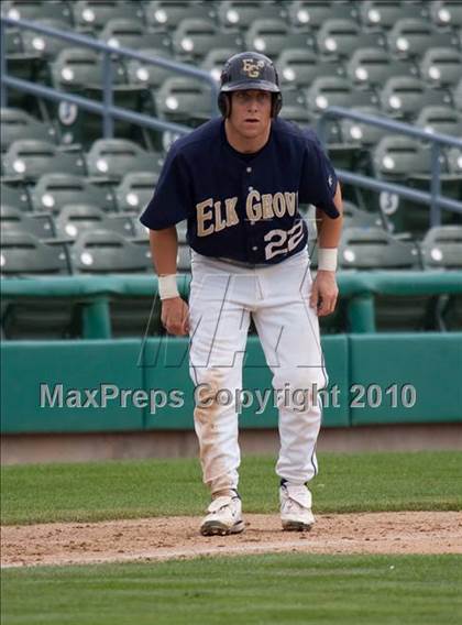 Thumbnail 1 in Elk Grove vs. Tokay photogallery.