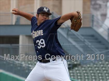 Thumbnail 2 in Elk Grove vs. Tokay photogallery.