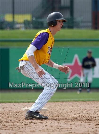 Thumbnail 3 in Elk Grove vs. Tokay photogallery.