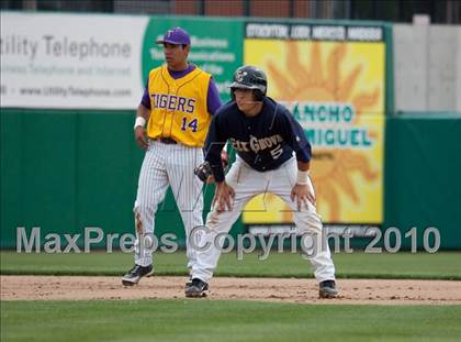 Thumbnail 3 in Elk Grove vs. Tokay photogallery.