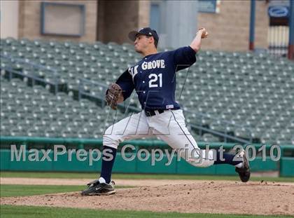 Thumbnail 2 in Elk Grove vs. Tokay photogallery.