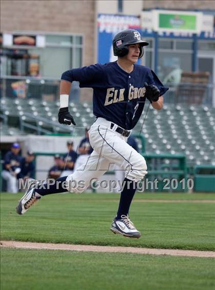 Thumbnail 1 in Elk Grove vs. Tokay photogallery.