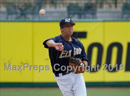 Thumbnail 2 in Elk Grove vs. Tokay photogallery.