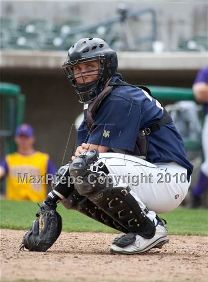 Thumbnail 1 in Elk Grove vs. Tokay photogallery.