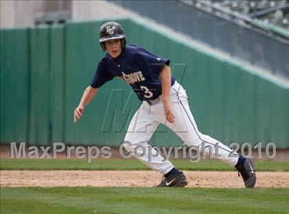 Thumbnail 2 in Elk Grove vs. Tokay photogallery.