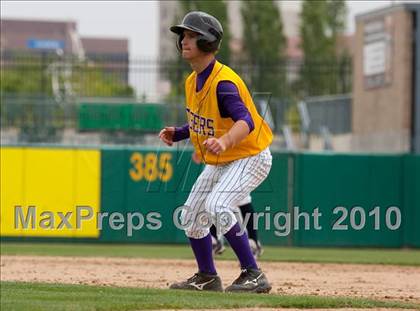 Thumbnail 2 in Elk Grove vs. Tokay photogallery.