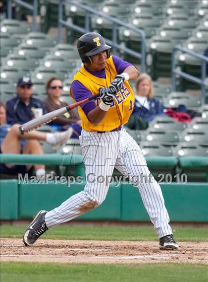 Thumbnail 1 in Elk Grove vs. Tokay photogallery.