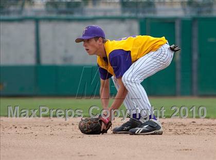 Thumbnail 1 in Elk Grove vs. Tokay photogallery.