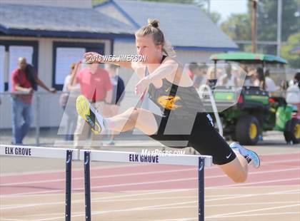 Thumbnail 2 in Sac Joaquin Section Masters Prelims & Finals photogallery.