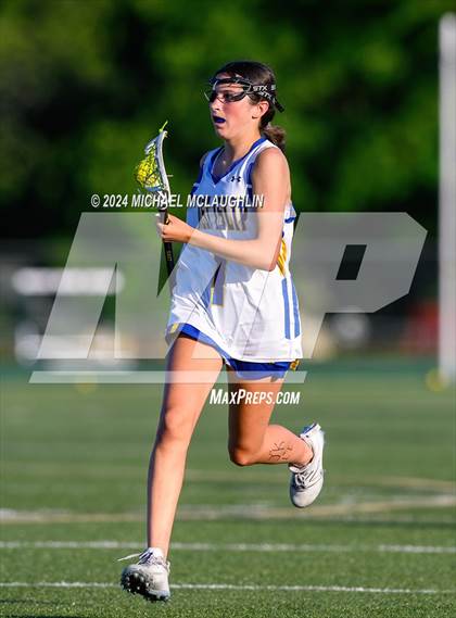 Thumbnail 3 in Garden City vs. West Islip (NYSPHSAA Class B LIC Regional) photogallery.