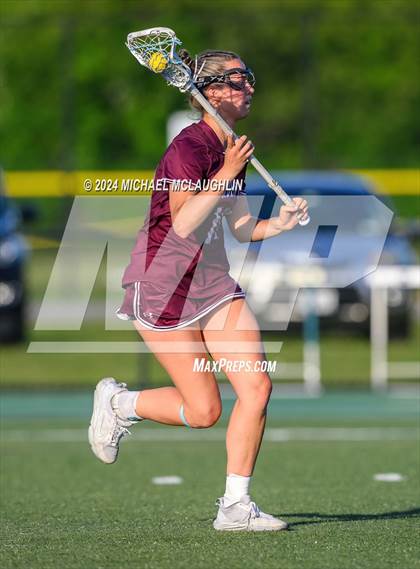 Thumbnail 1 in Garden City vs. West Islip (NYSPHSAA Class B LIC Regional) photogallery.