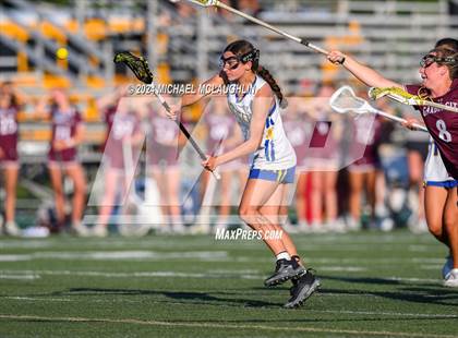 Thumbnail 3 in Garden City vs. West Islip (NYSPHSAA Class B LIC Regional) photogallery.