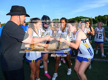 Thumbnail 1 in Garden City vs. West Islip (NYSPHSAA Class B LIC Regional) photogallery.