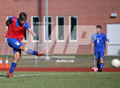 Thumbnail 3 in Coginchaug Regional @ East Hampton photogallery.
