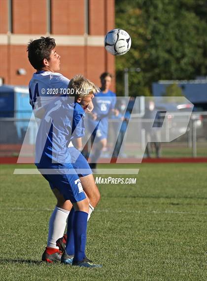 Thumbnail 1 in Coginchaug Regional @ East Hampton photogallery.