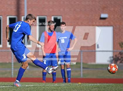 Thumbnail 1 in Coginchaug Regional @ East Hampton photogallery.