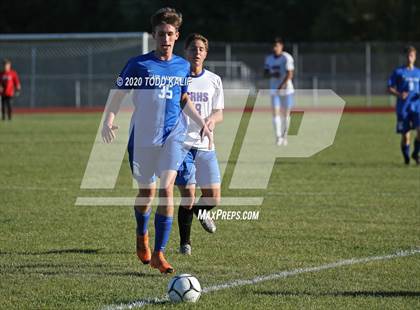 Thumbnail 1 in Coginchaug Regional @ East Hampton photogallery.