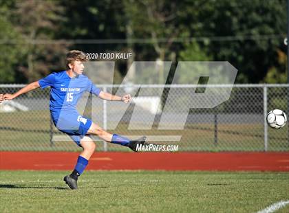 Thumbnail 1 in Coginchaug Regional @ East Hampton photogallery.