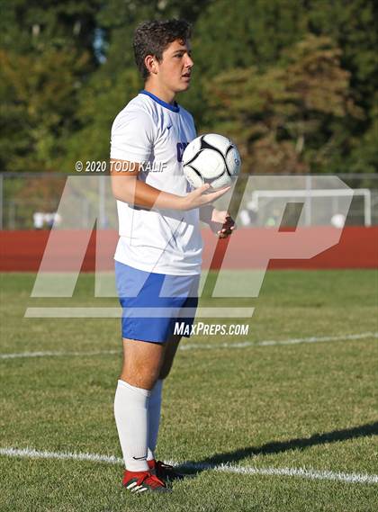 Thumbnail 1 in Coginchaug Regional @ East Hampton photogallery.