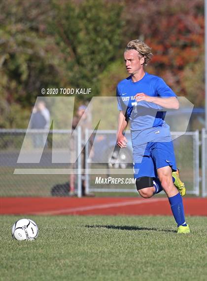 Thumbnail 2 in Coginchaug Regional @ East Hampton photogallery.