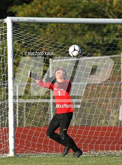 Thumbnail 2 in Coginchaug Regional @ East Hampton photogallery.
