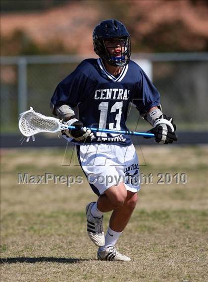 Thumbnail 2 in Westwood vs Central Catholic photogallery.