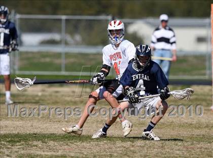 Thumbnail 3 in Westwood vs Central Catholic photogallery.