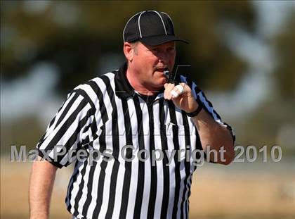 Thumbnail 1 in Westwood vs Central Catholic photogallery.