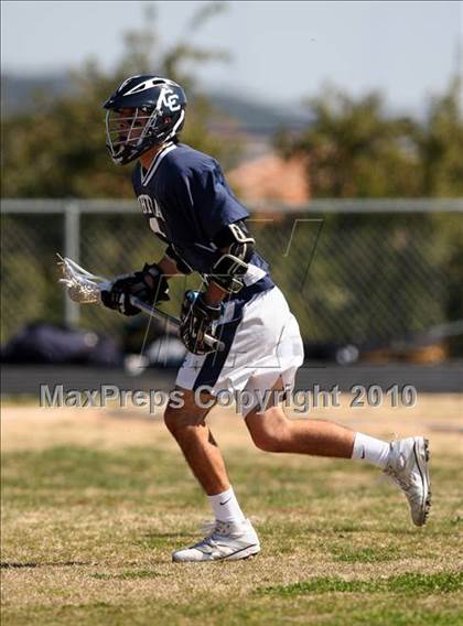 Thumbnail 2 in Westwood vs Central Catholic photogallery.