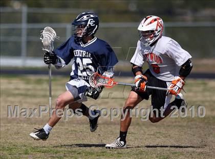 Thumbnail 3 in Westwood vs Central Catholic photogallery.
