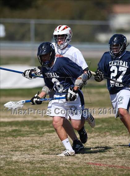 Thumbnail 2 in Westwood vs Central Catholic photogallery.