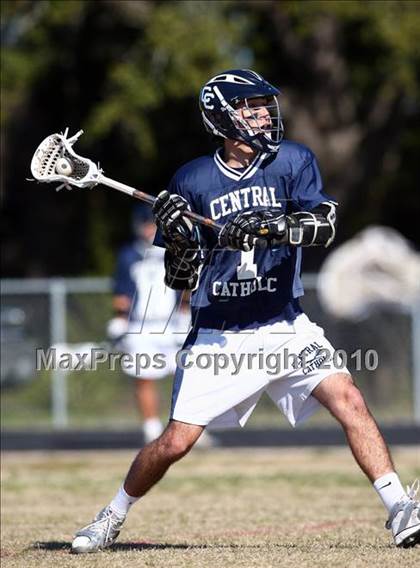 Thumbnail 3 in Westwood vs Central Catholic photogallery.
