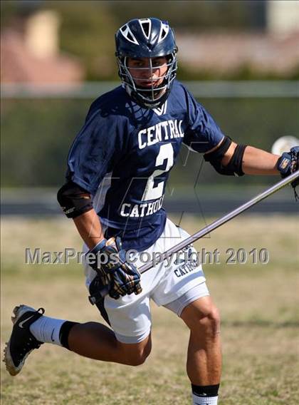 Thumbnail 2 in Westwood vs Central Catholic photogallery.