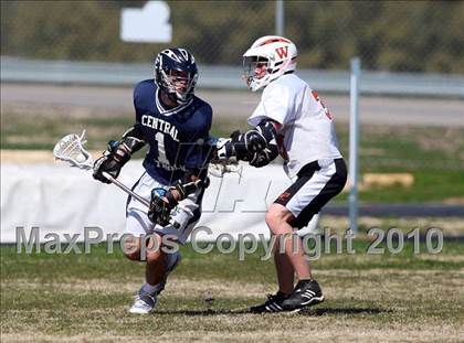 Thumbnail 3 in Westwood vs Central Catholic photogallery.