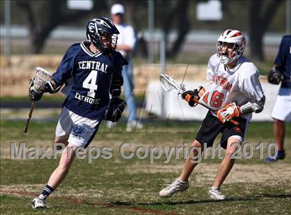 Thumbnail 1 in Westwood vs Central Catholic photogallery.