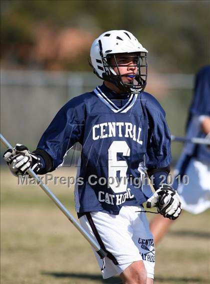 Thumbnail 2 in Westwood vs Central Catholic photogallery.